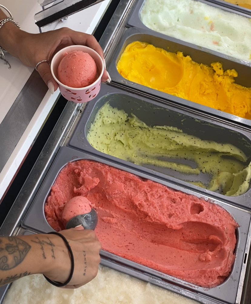 ice cream scoop cherry cup home compostable